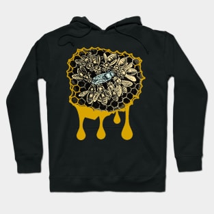 Queen bee on the dripping honeycomb beekeeper Hoodie